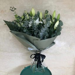 White Lilly & Eucalyptus Bouquet