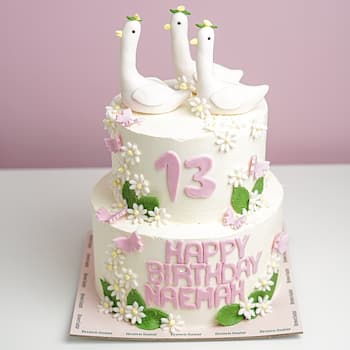 Three Swans Cake
