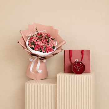Necklace Bouquet